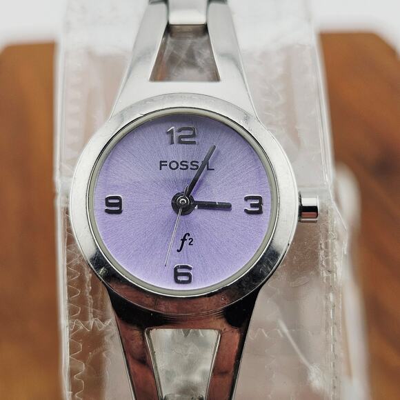 Fossil Women's Silver Tone Watch Light Purple Dial Contemporary Classic Casual - Picture 2 of 7